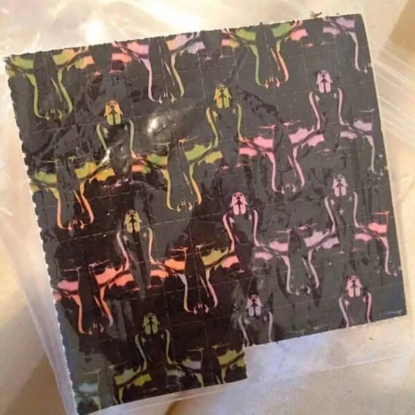 Buy LSD 200-500µg Alberta Online